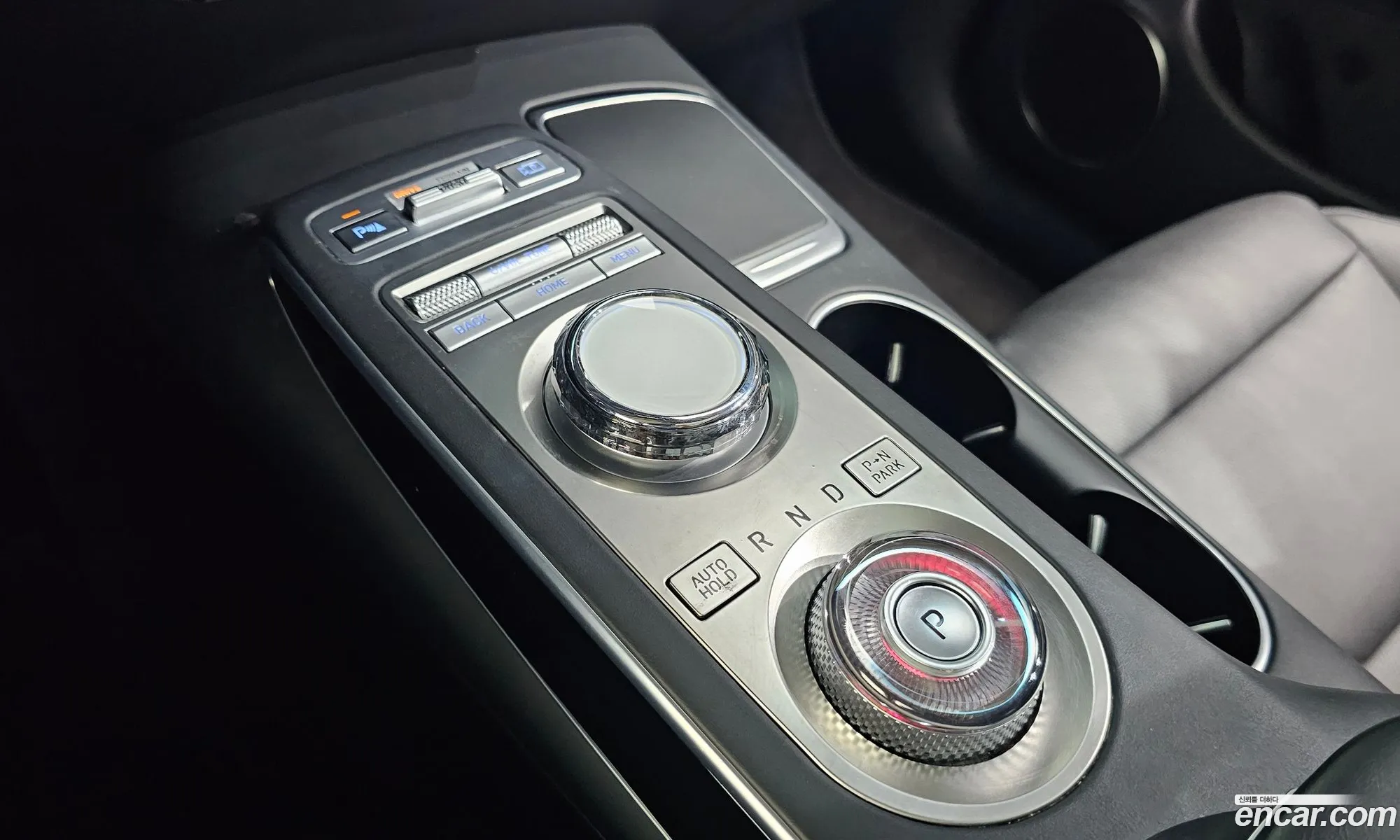 Genesis GV70 2021 — 20