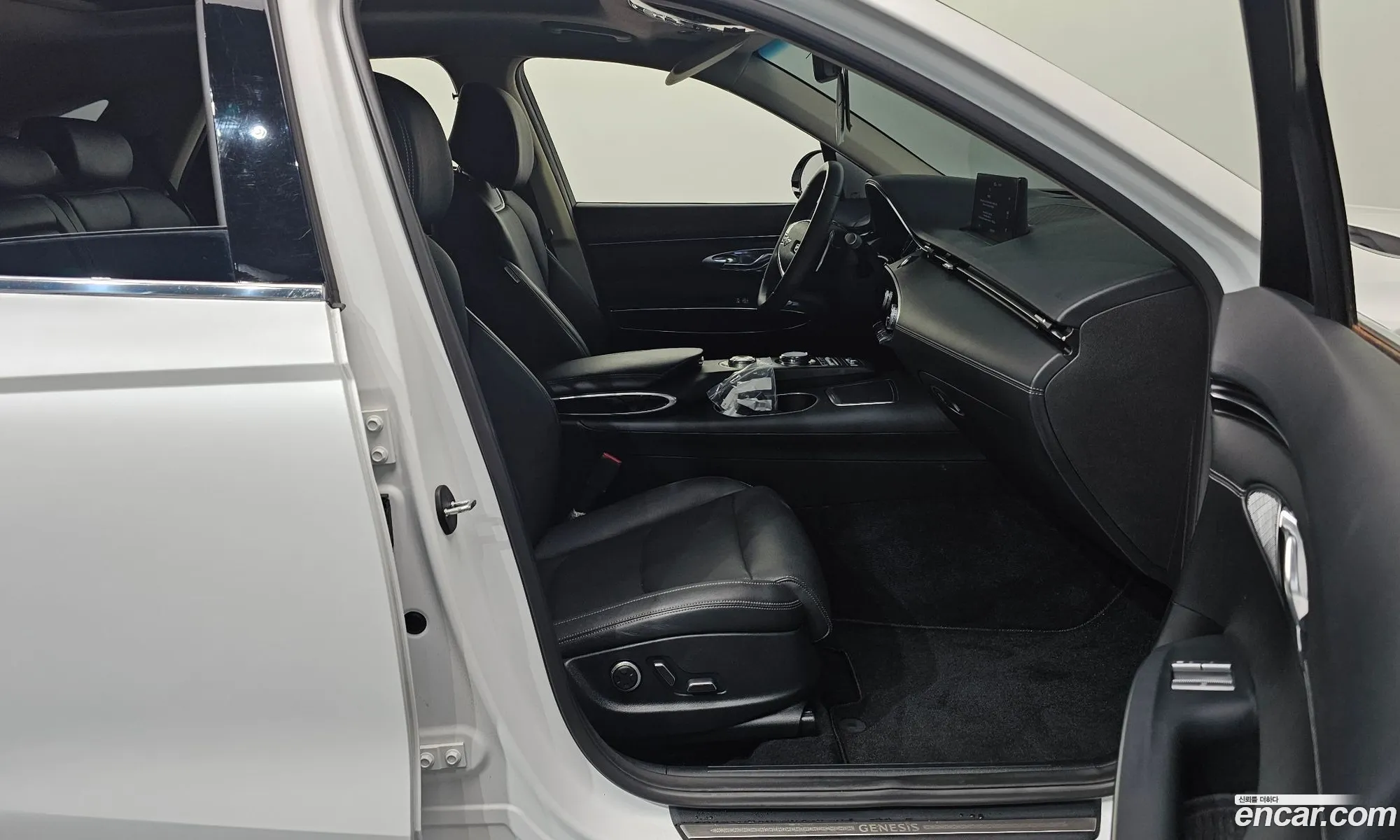 Genesis GV70 2021 — 22