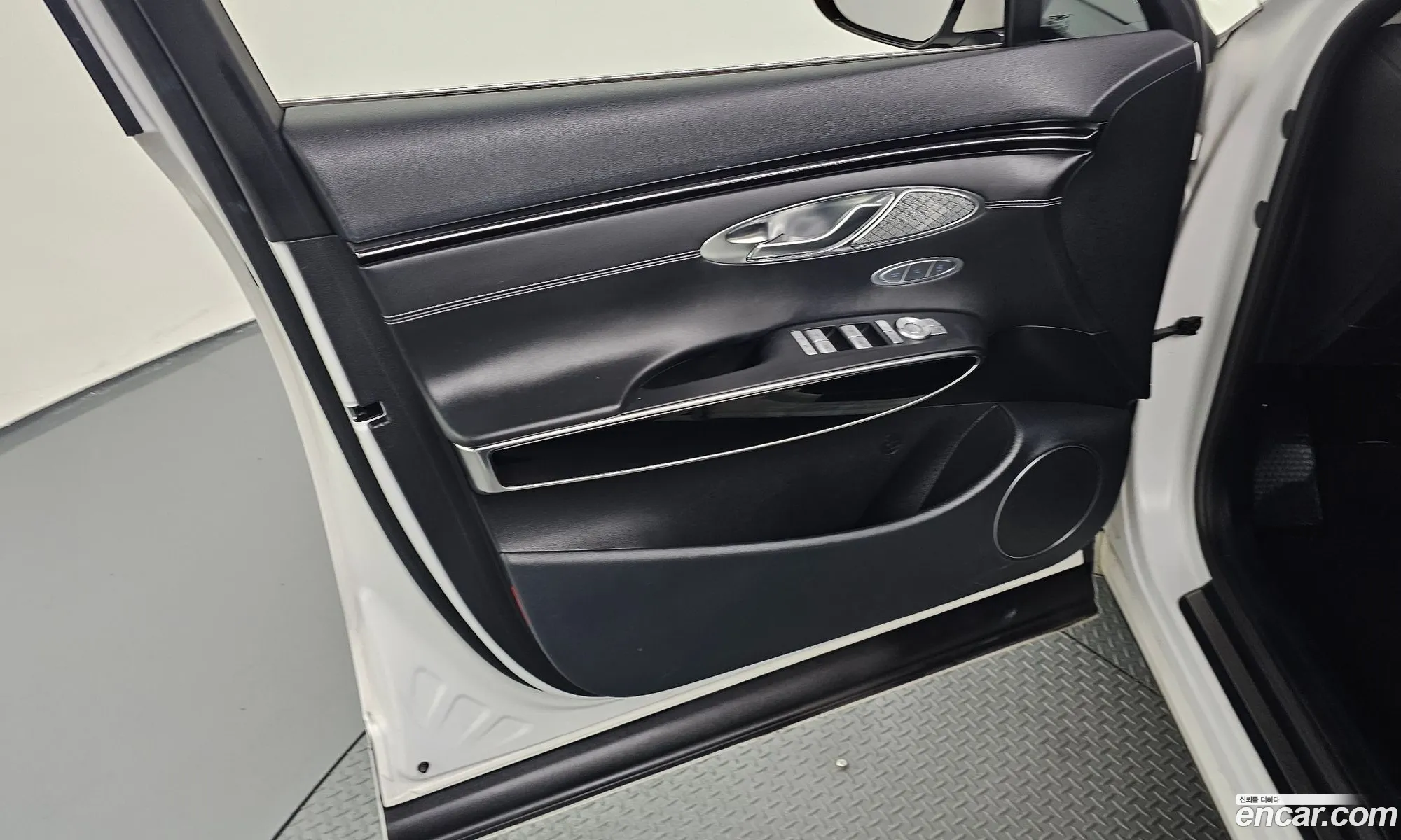 Genesis GV70 2021 — 7
