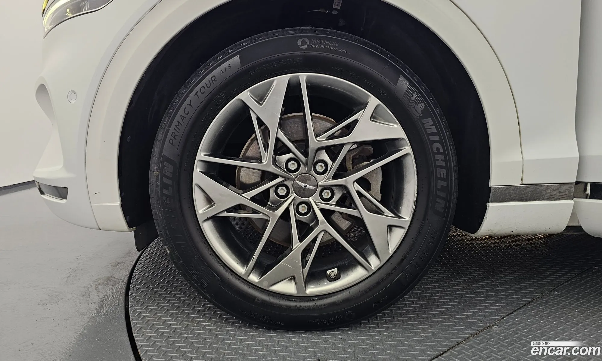 Genesis GV70 2021 — 15