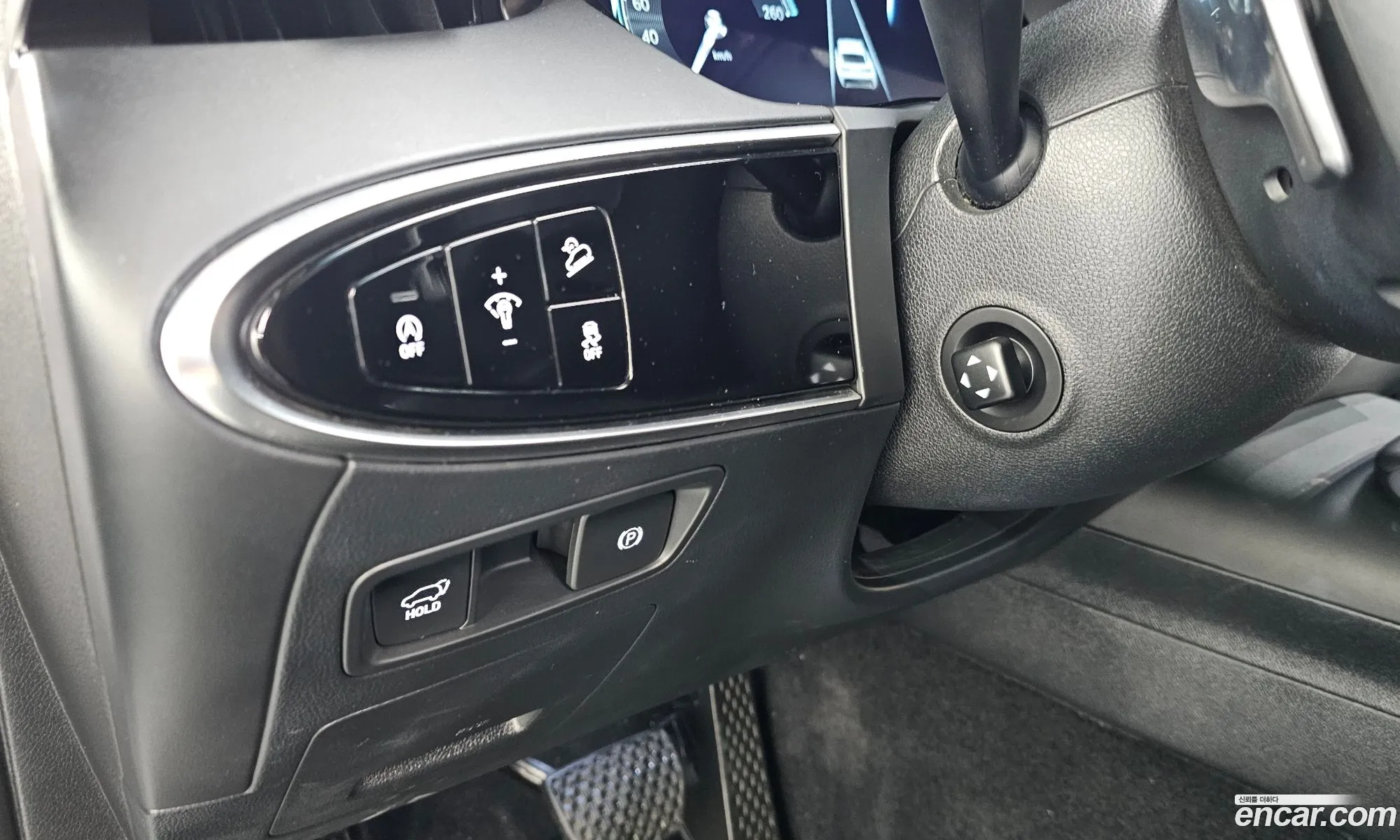 Genesis GV70 2021 — 10