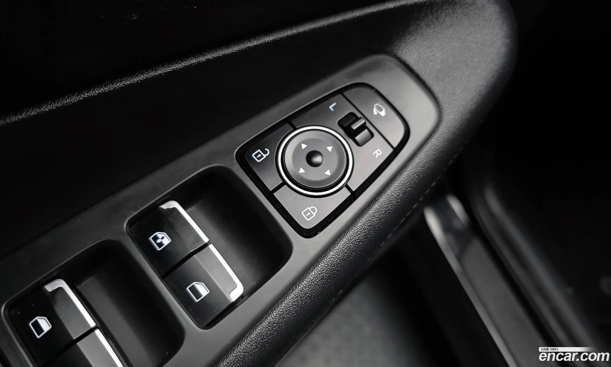 Hyundai Santa Fe TM 2019 KMHS281BBKU146225 — 29