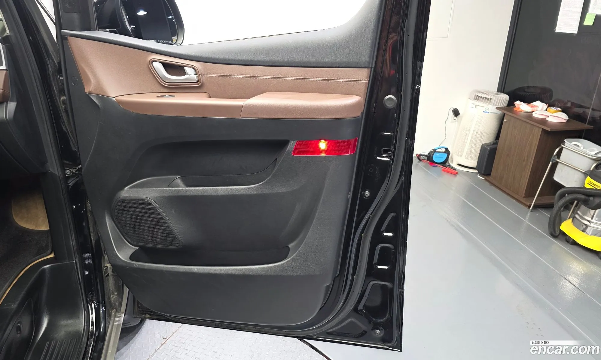 Hyundai Grand Starex 2020 — 30