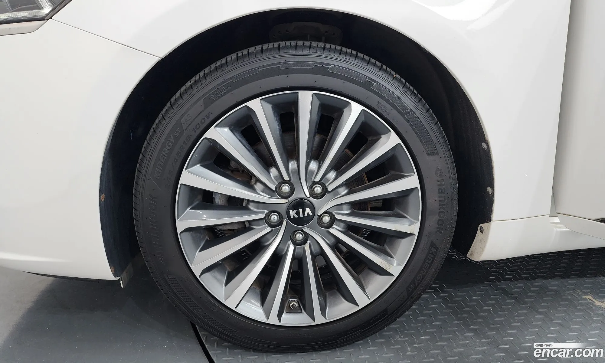 Kia K7 2016 — 8