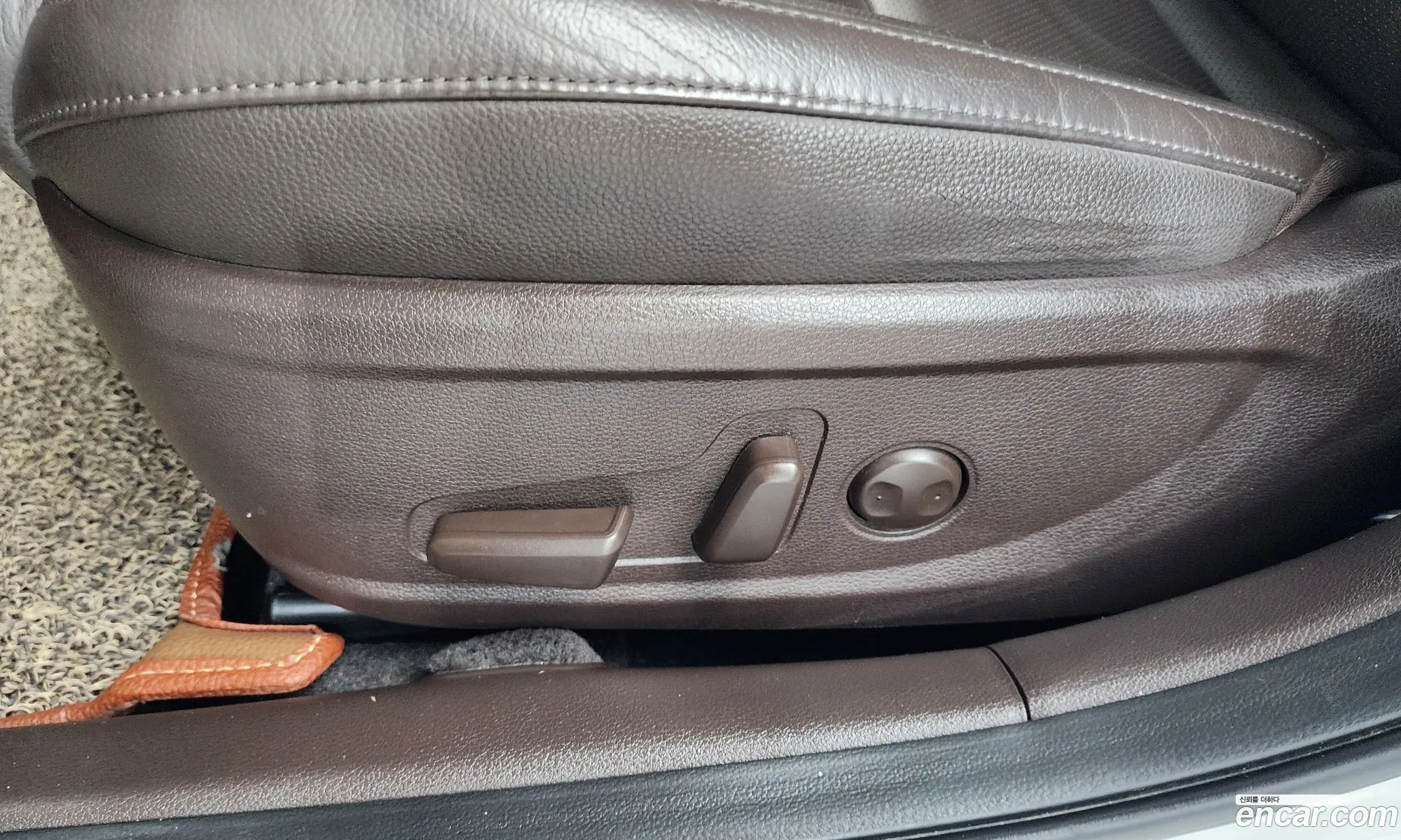 Kia K7 2016 — 23