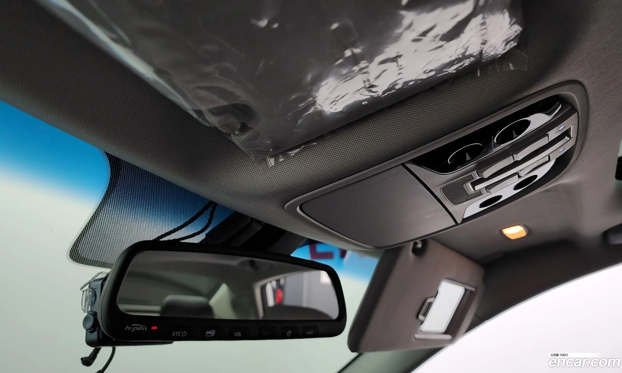 Kia K7 2016 — 36
