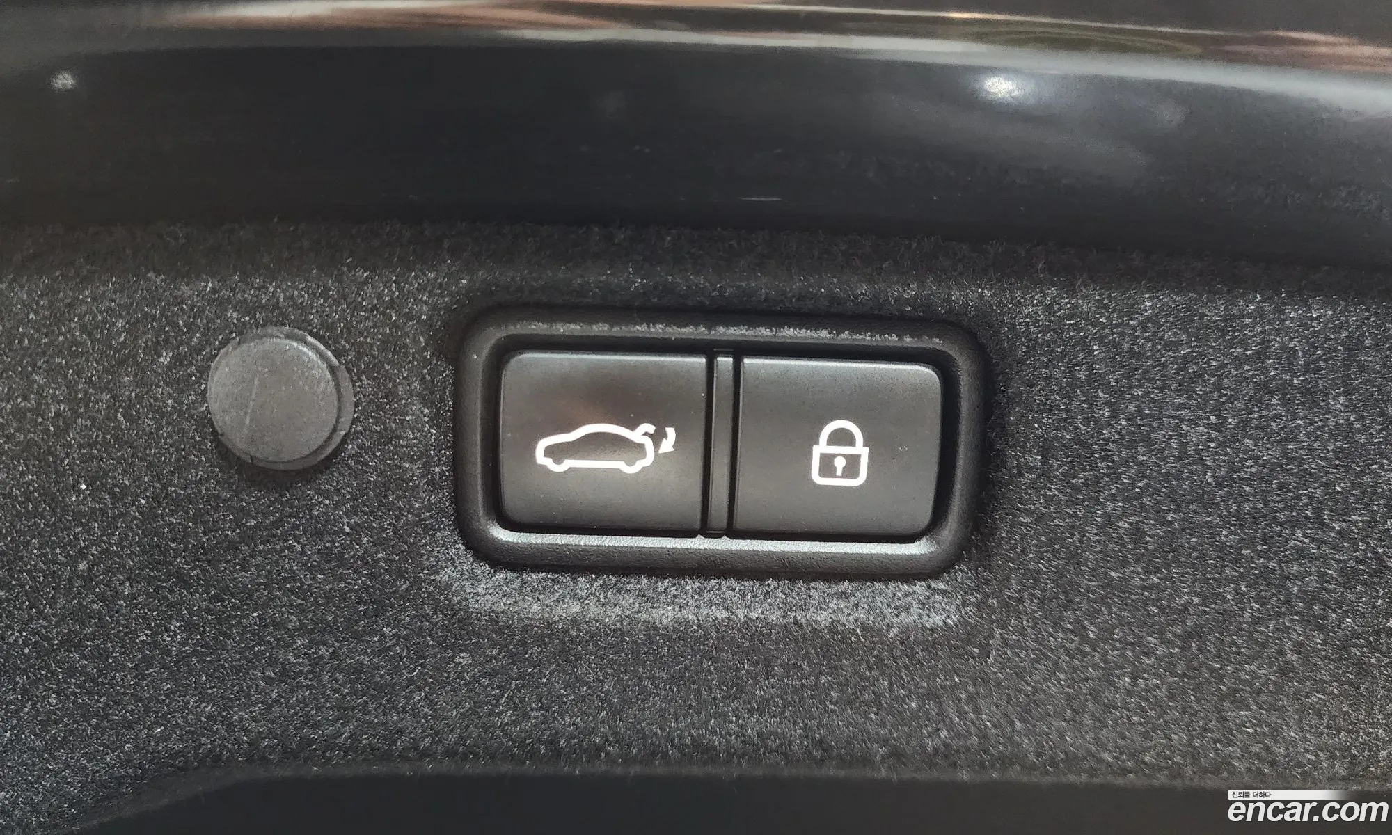 Kia K7 Premier 2019 KNALC41BBLA185779 — 24