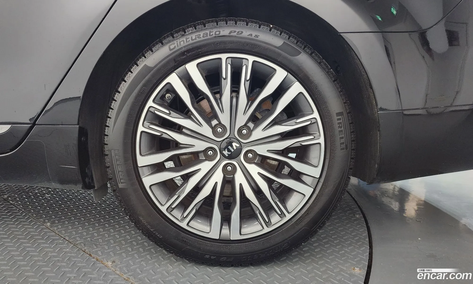Kia K7 Premier 2019 KNALC41BBLA185779 — 28