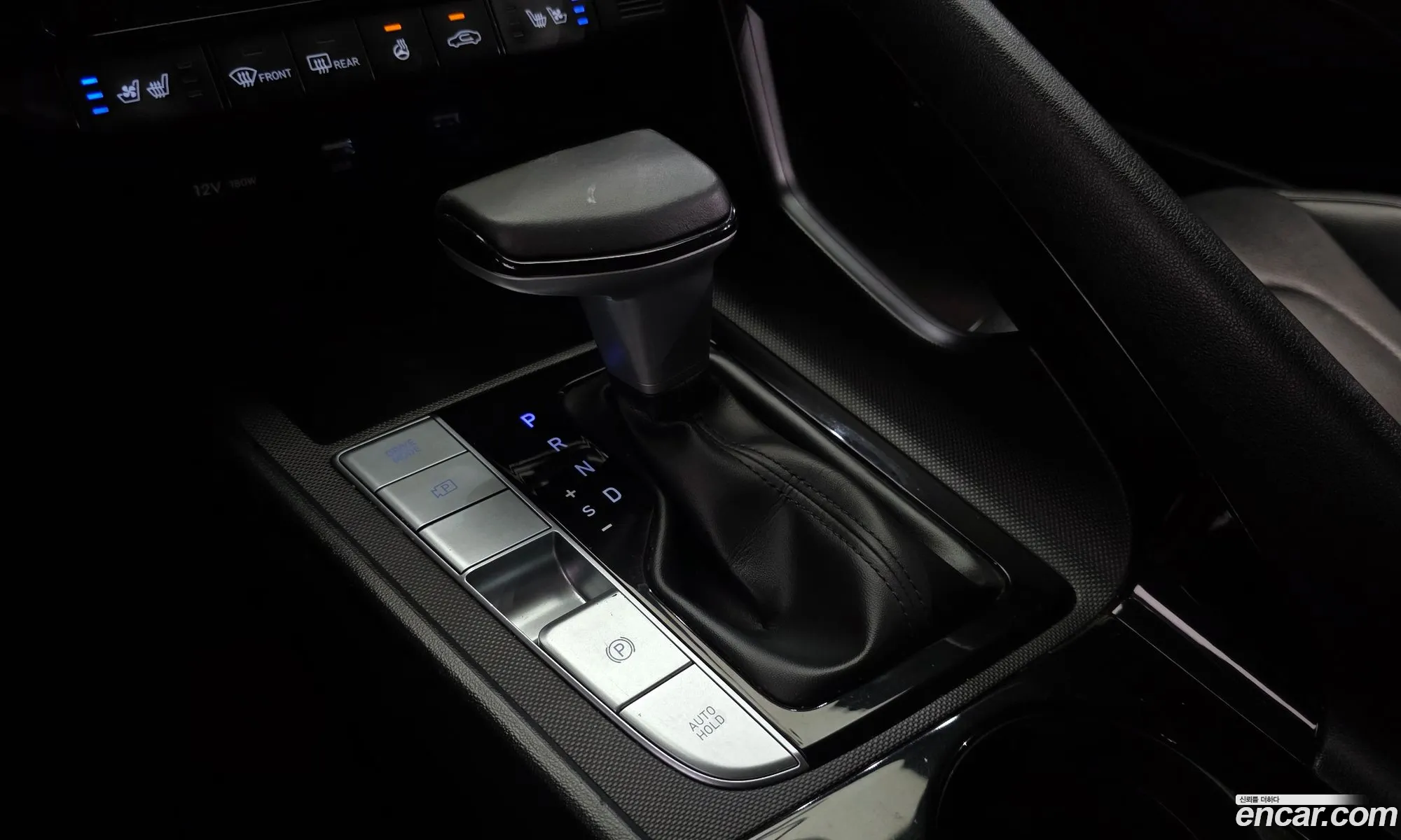 Hyundai Elantra Hybrid 2022 — 6