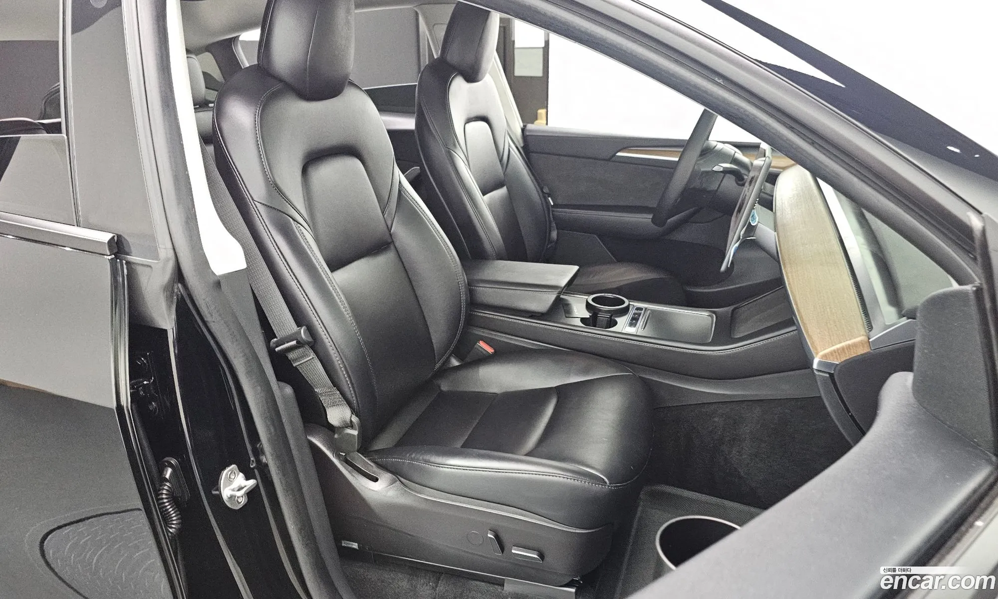 Tesla Model Y 2022 7SAYGDEE4NF568497 — 13