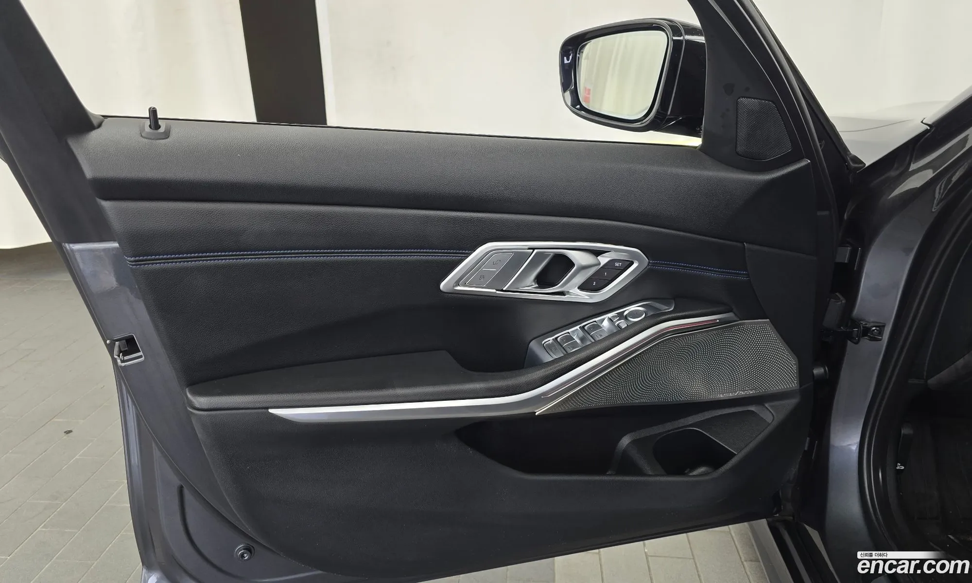 BMW 3 Series 2021 WBA5X5105MFL28009 — 25