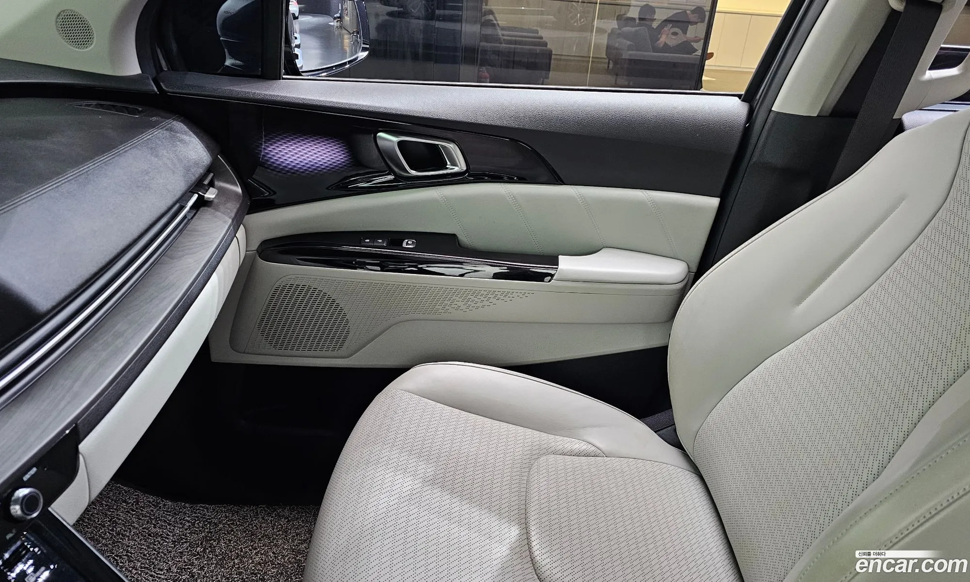 Kia Carnival 2021 KNANE81BBNS143307 — 20