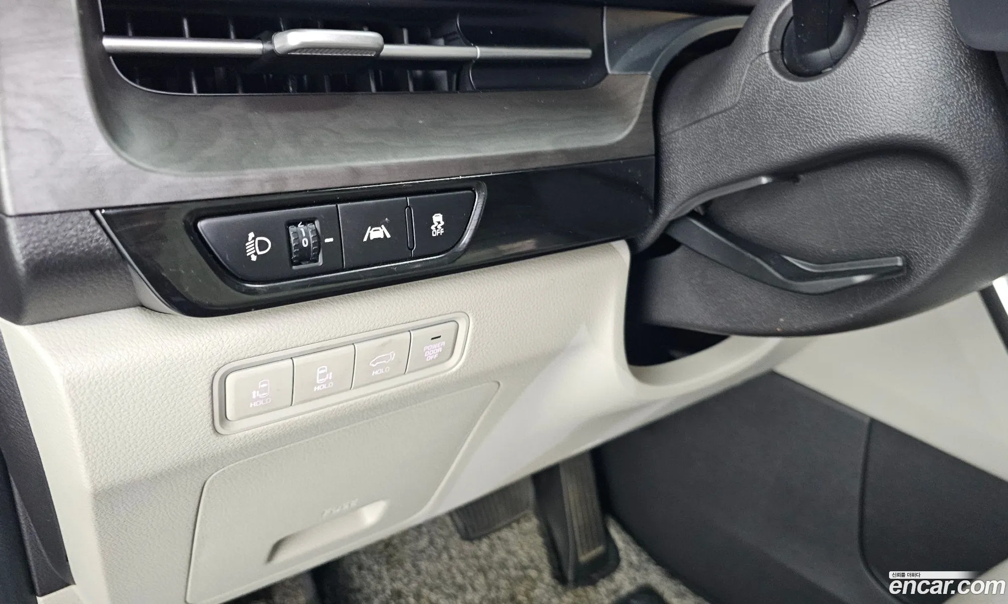 Kia Carnival 2021 KNANE81BBNS143307 — 31