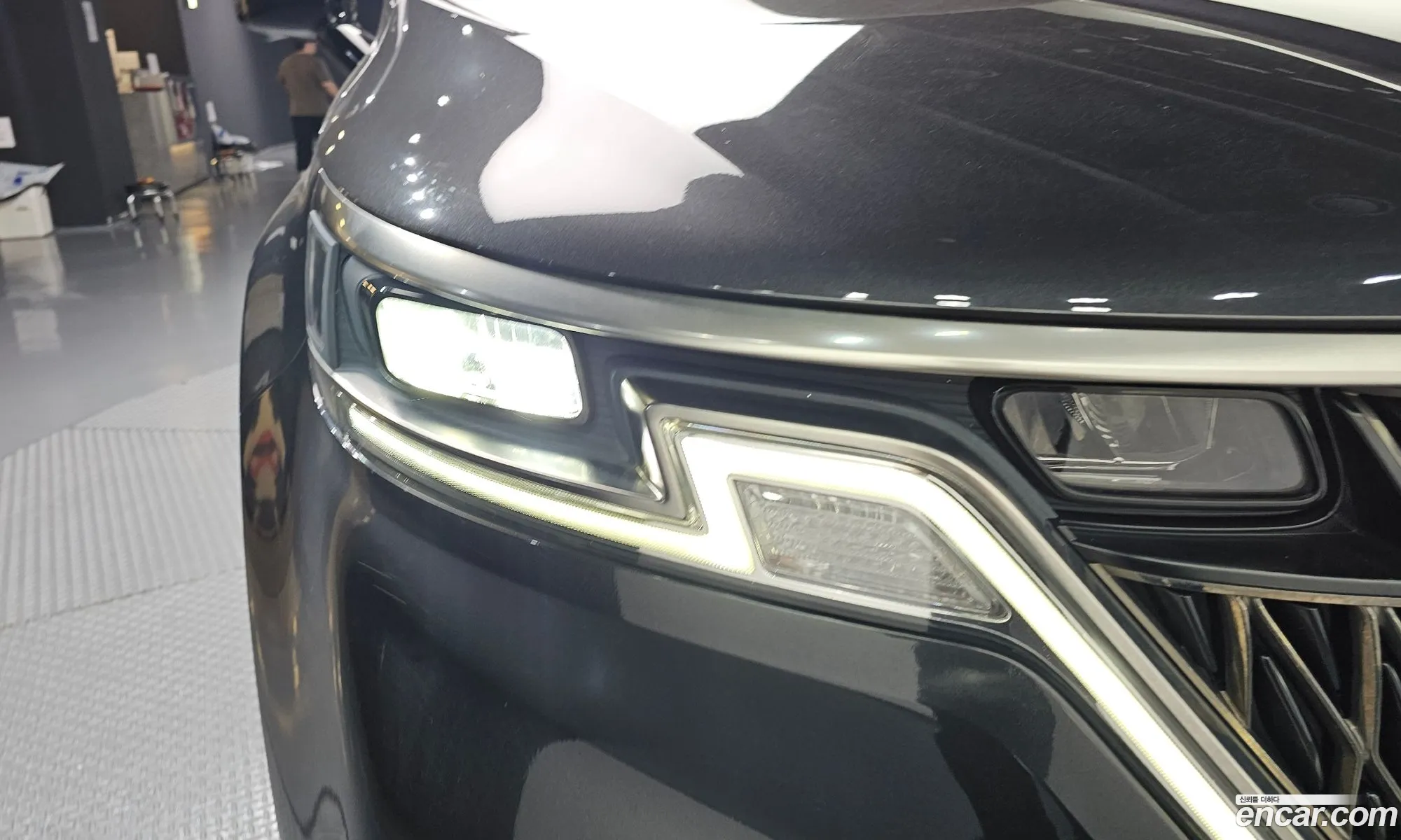 Kia Carnival 2021 KNANE81BBNS143307 — 19