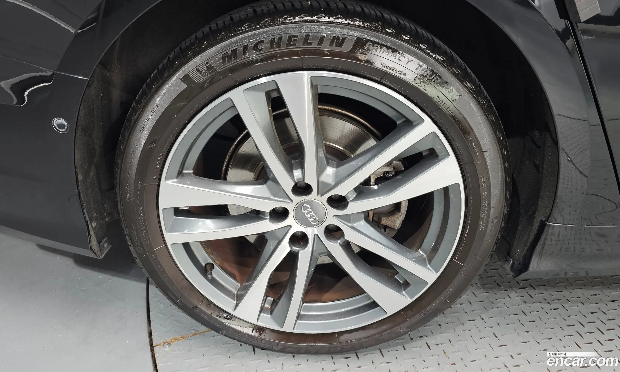 Audi A6 2020 WAUZZZF24LN057221 — 9