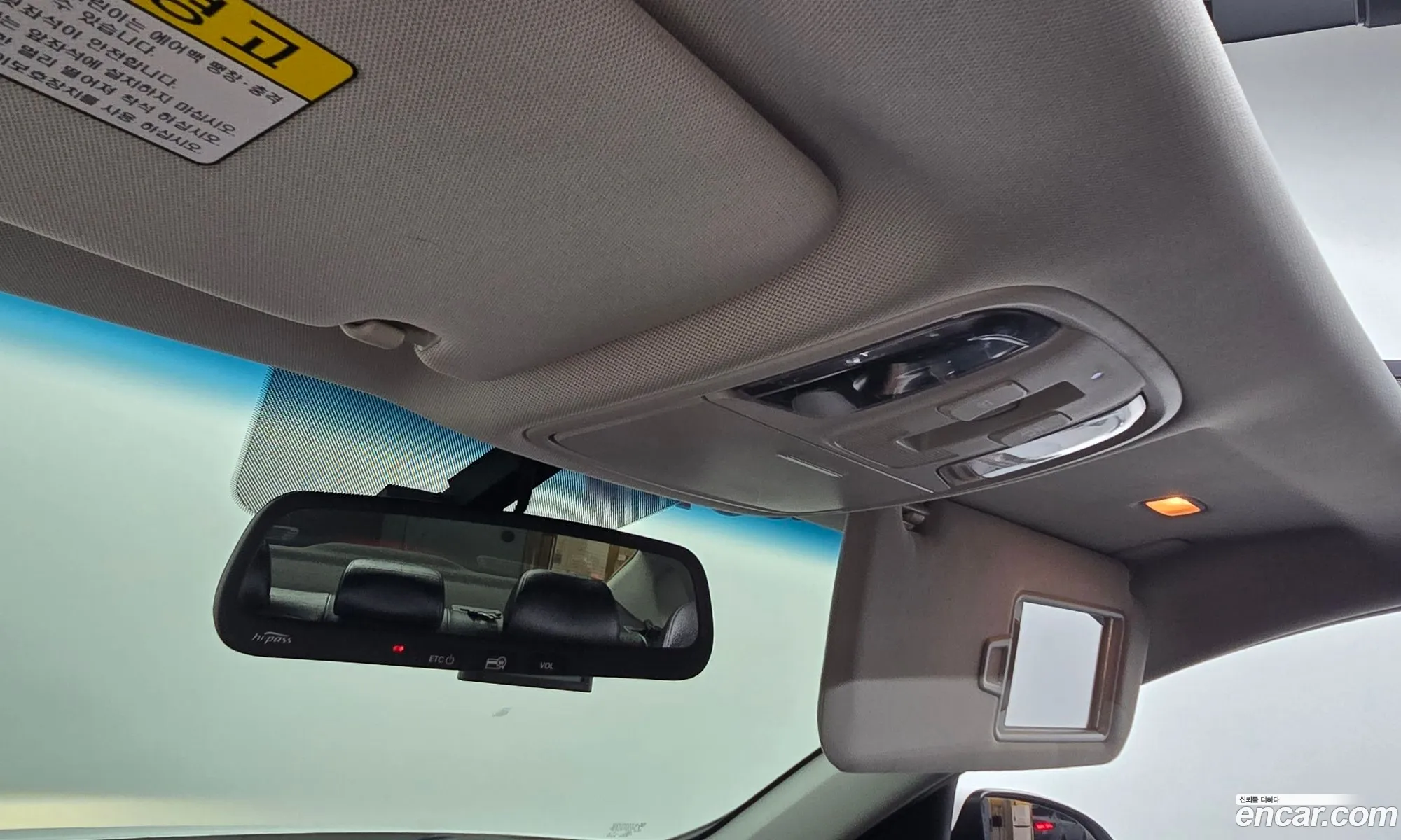 Kia K5 2016 KNAGX411BGA096078 — 6