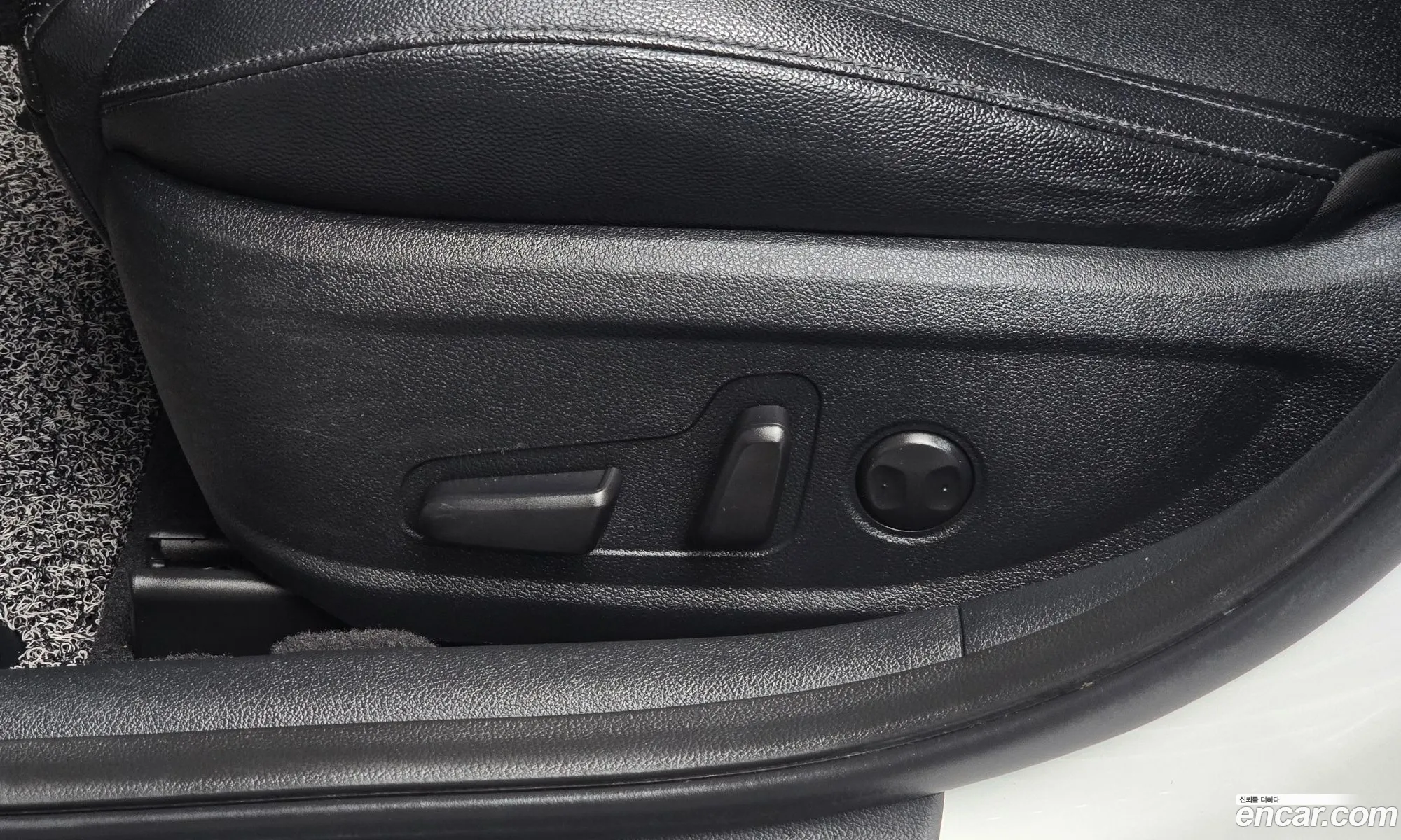 Kia K5 2016 KNAGX411BGA096078 — 10