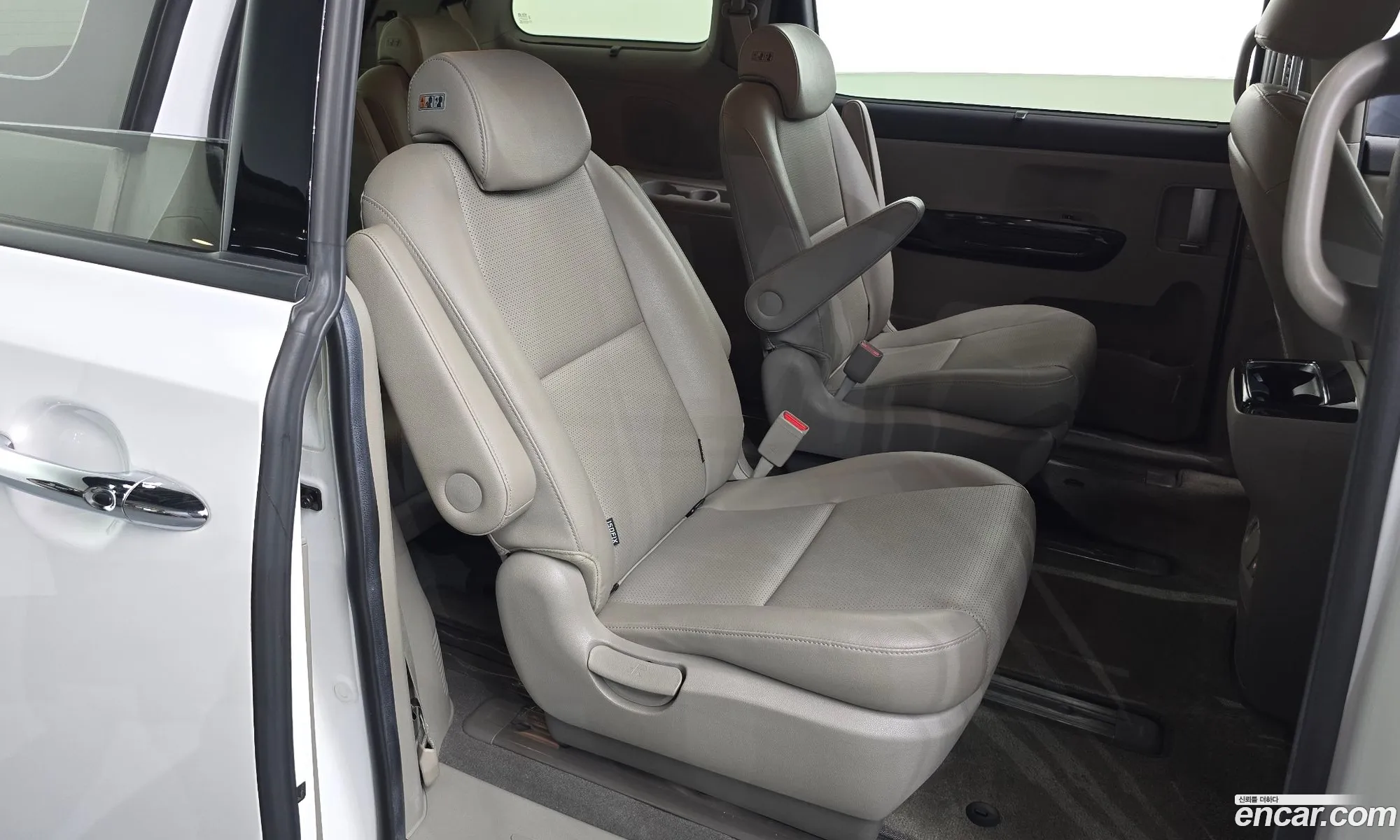 Kia Carnival 2020 — 15