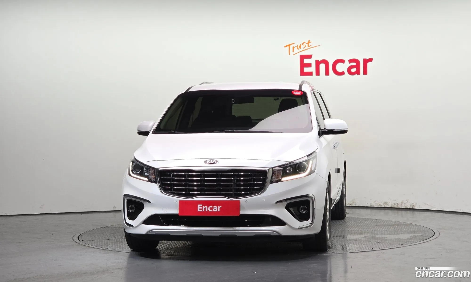 Kia Carnival 2020 — 4