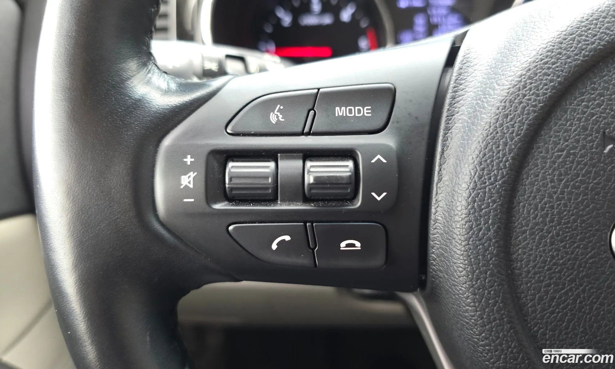 Kia Carnival 2020 — 34