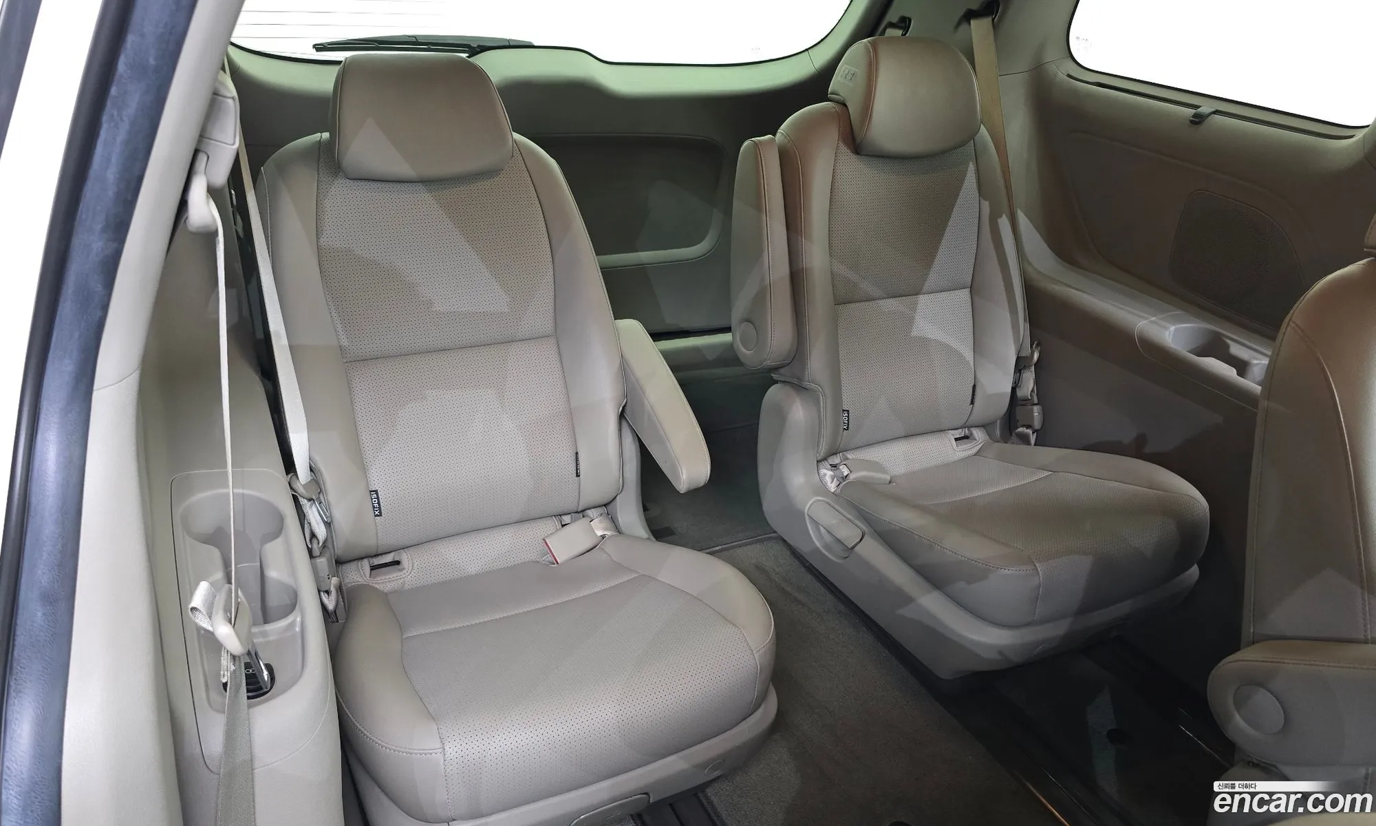 Kia Carnival 2020 — 19