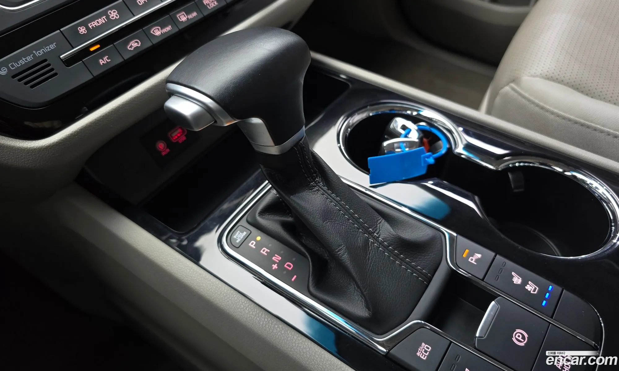 Kia Carnival 2020 — 36
