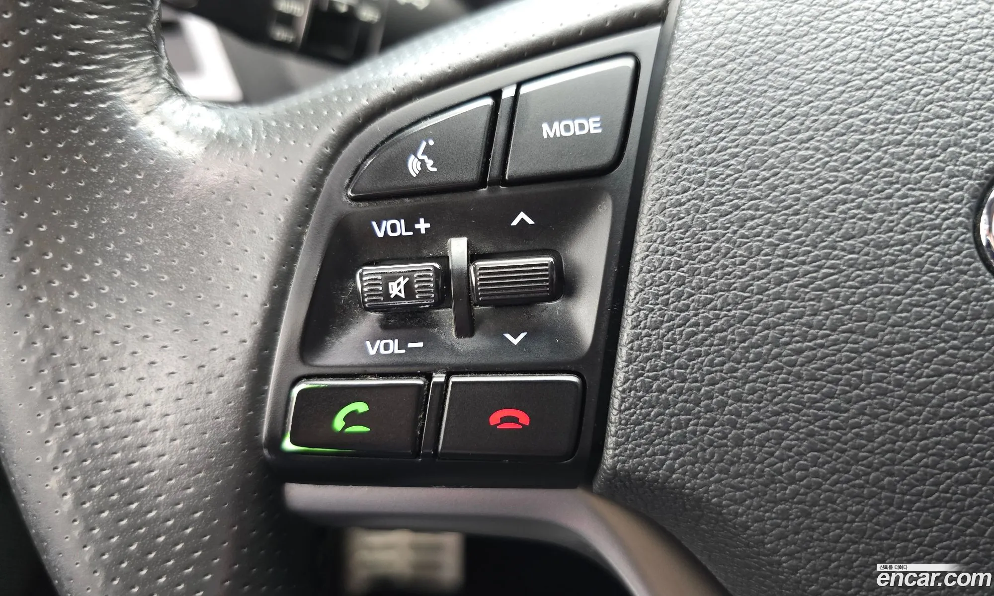 Hyundai Tucson 2017 KMHJ381ABJU552113 — 31