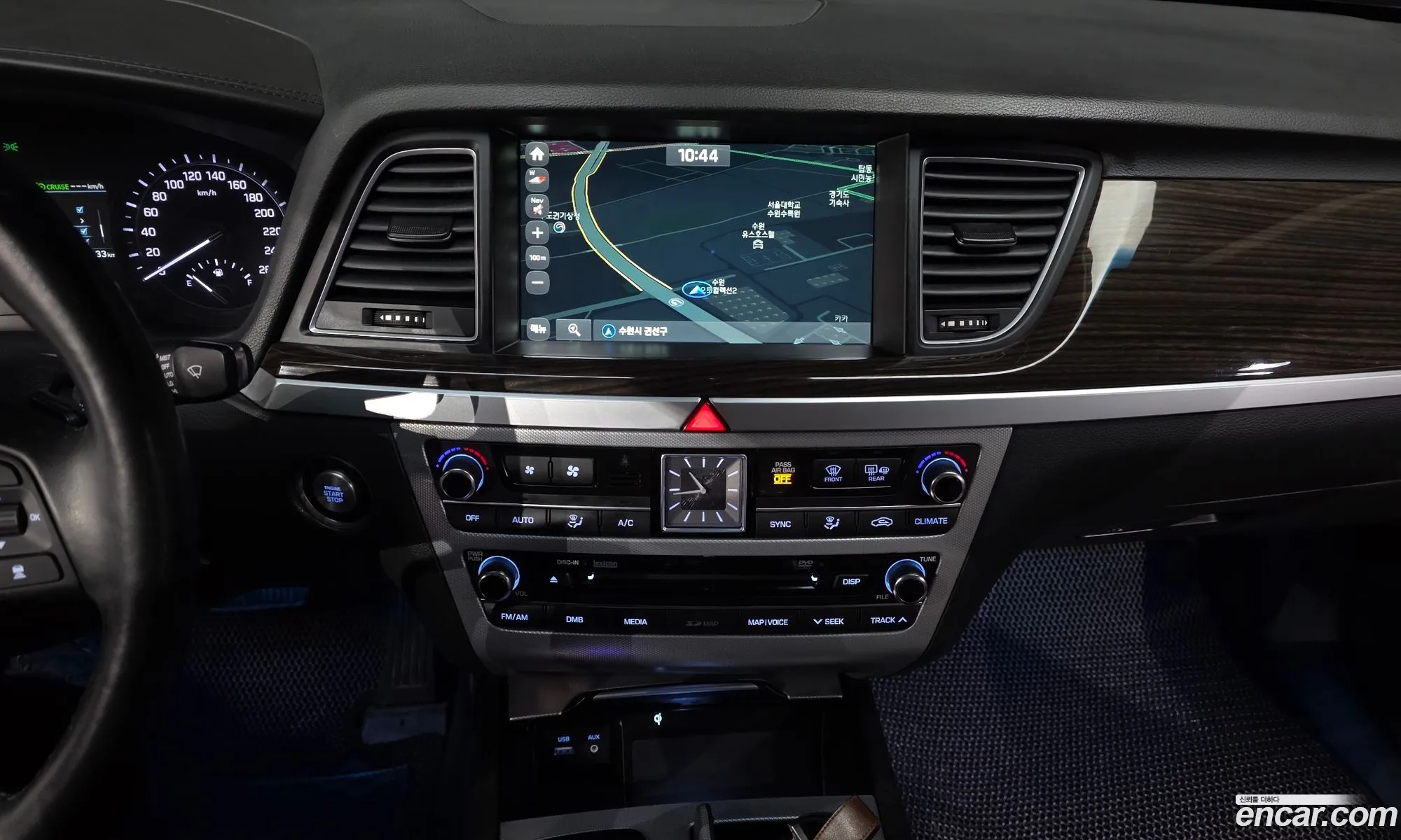 Genesis G80 2016 KMHGM41DDHU200095 — 8