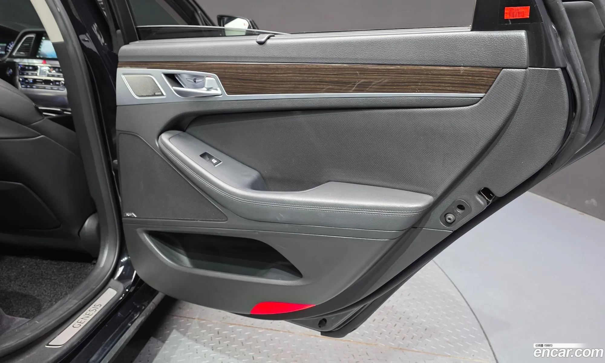 Genesis G80 2016 KMHGM41DDHU200095 — 25