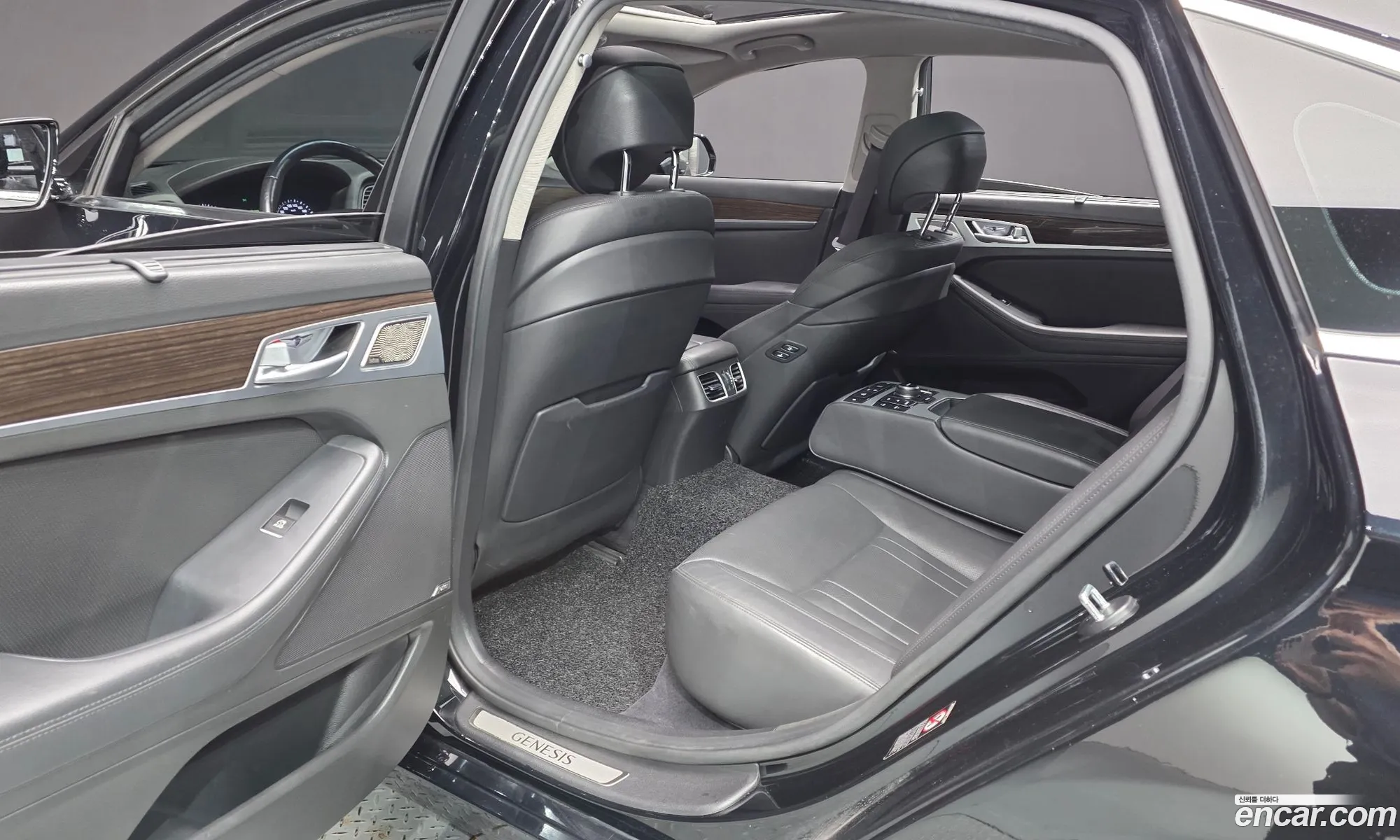 Genesis G80 2016 KMHGM41DDHU200095 — 21