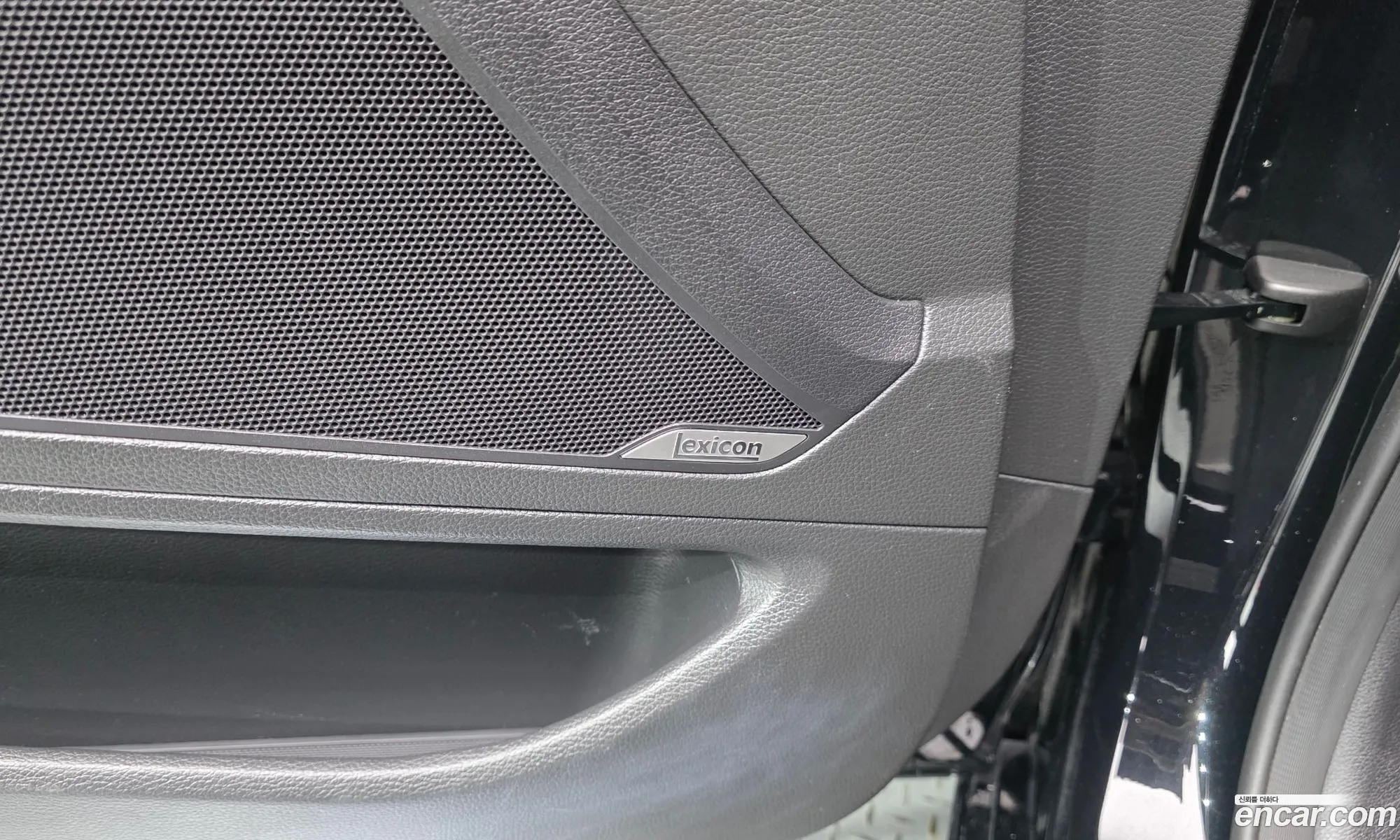 Genesis G80 2016 KMHGM41DDHU200095 — 22