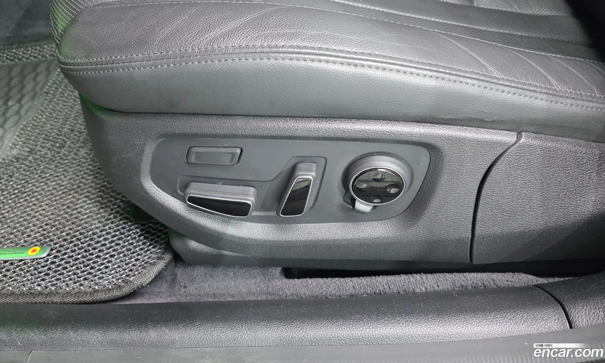 Genesis G80 2016 KMHGM41DDHU200095 — 4