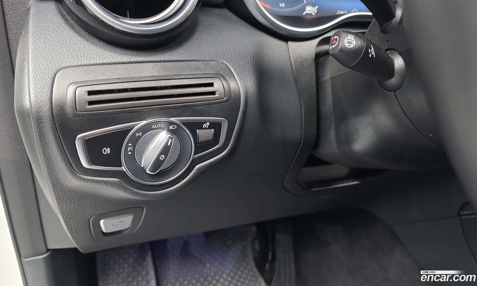Mercedes-Benz GLC-Class X253 2021 — 17