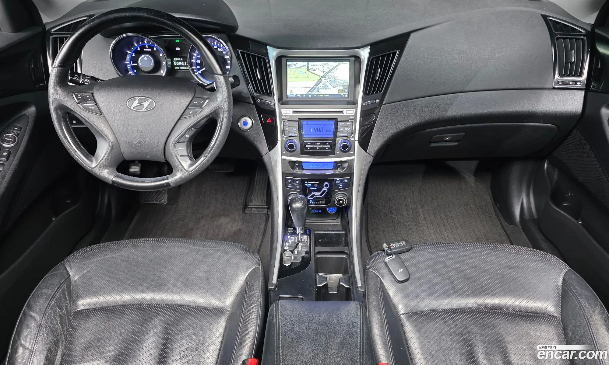 Hyundai YF Sonata 2010 KMHEC41MBAA118955 — 9