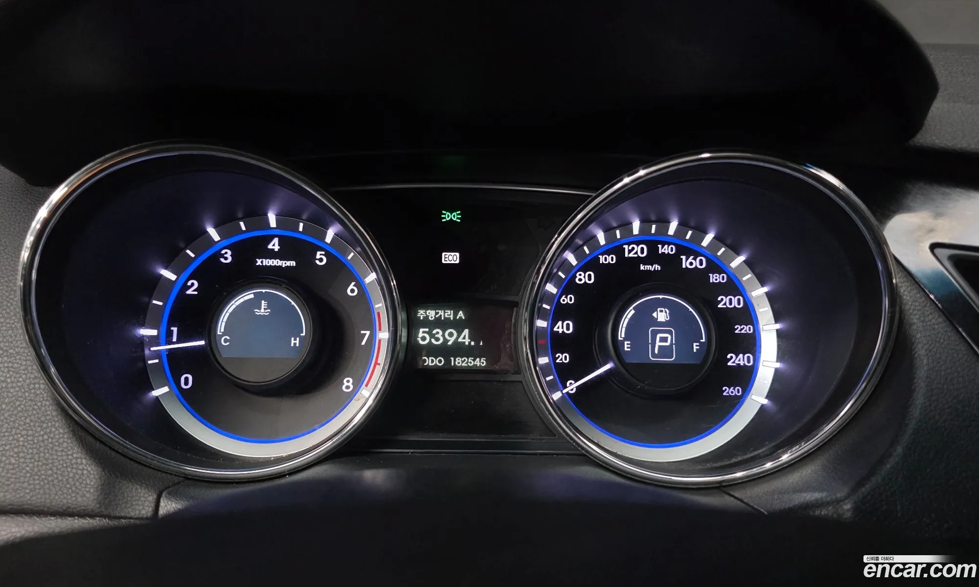 Hyundai YF Sonata 2010 KMHEC41MBAA118955 — 17