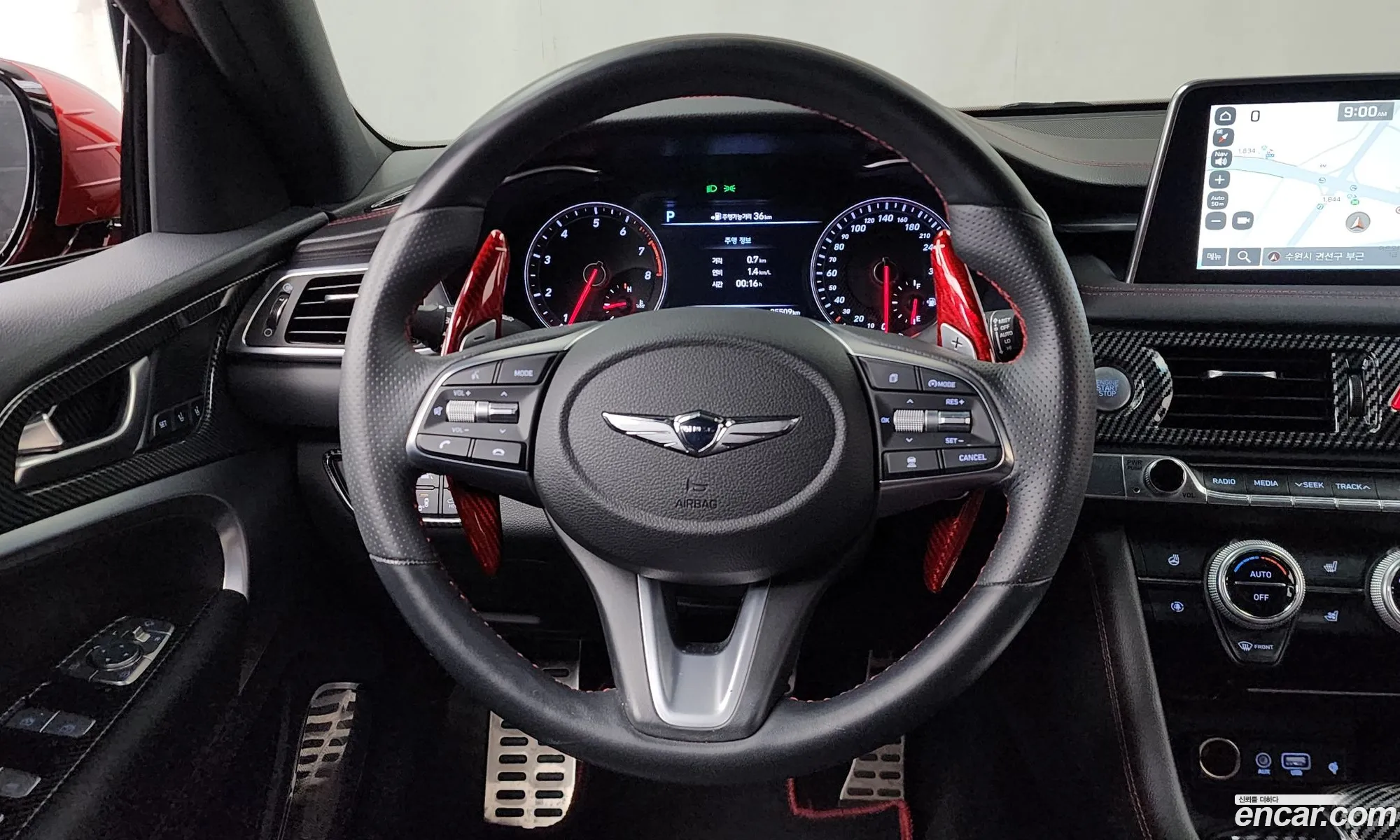 Genesis G70 2019 KMTG341ADKU047442 — 32