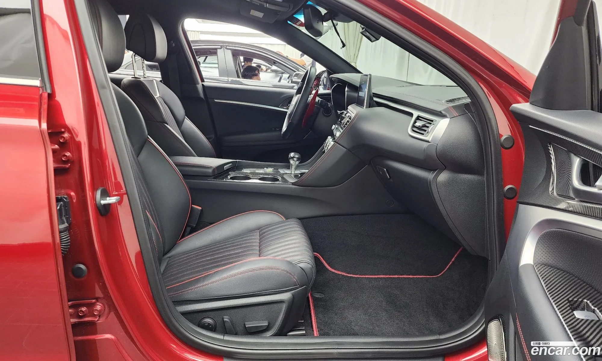 Genesis G70 2019 KMTG341ADKU047442 — 7