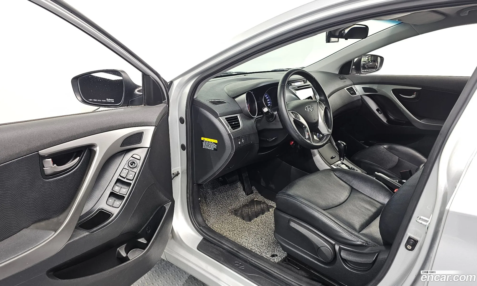 Hyundai Elantra MD 2010 KMHDG41DBBU045037 — 9