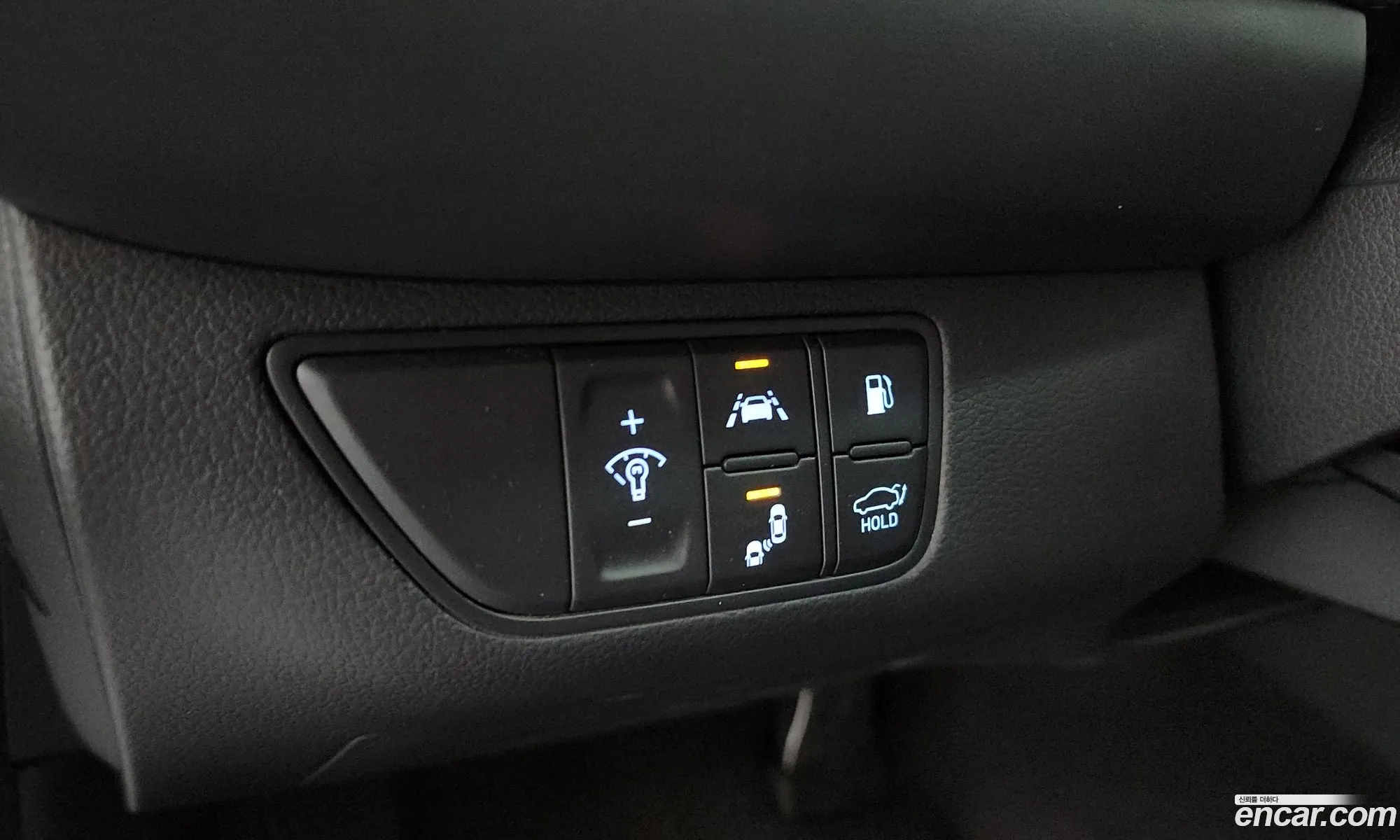 Genesis G70 2018 — 13
