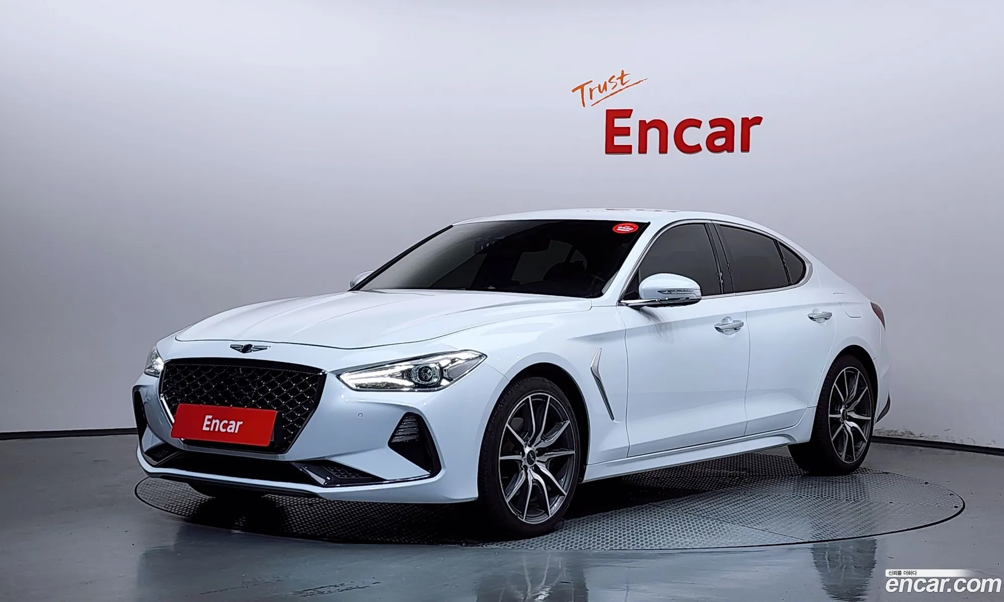 Genesis G70 2018 — 34