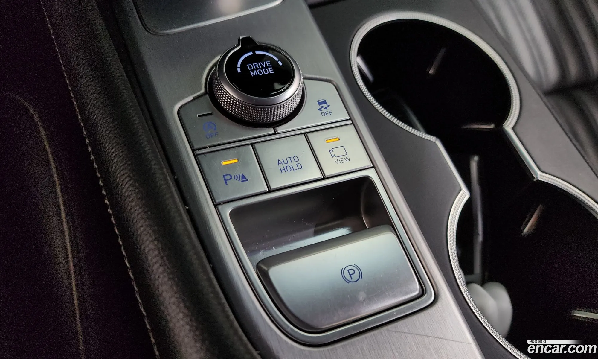 Genesis G70 2018 — 35