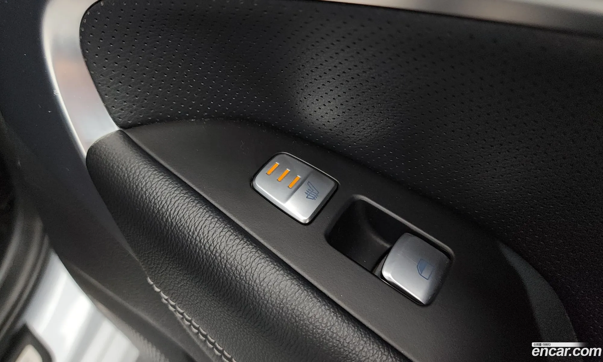 Genesis G70 2018 — 15