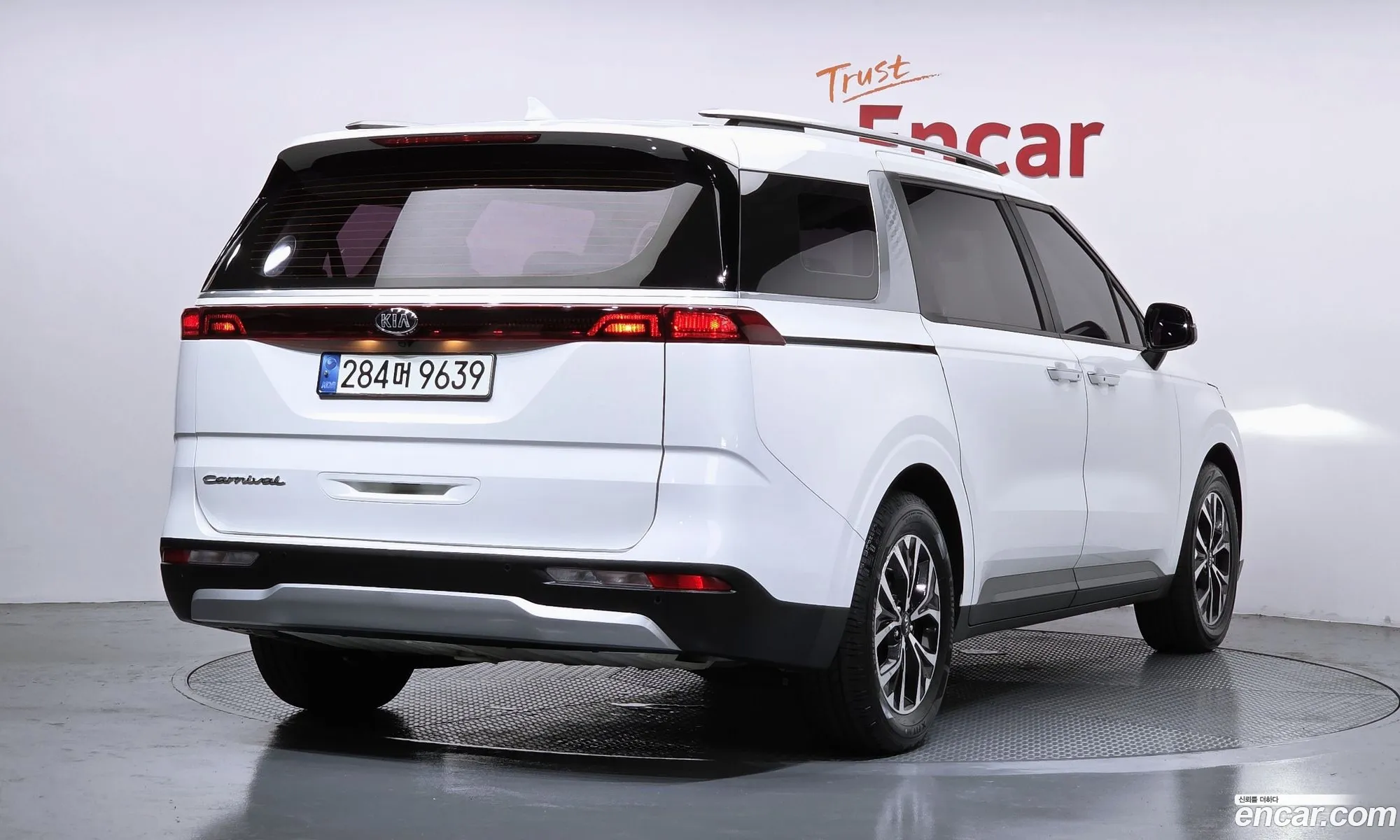 Kia Carnival 2021 KNANB81BBMS059381 — 16