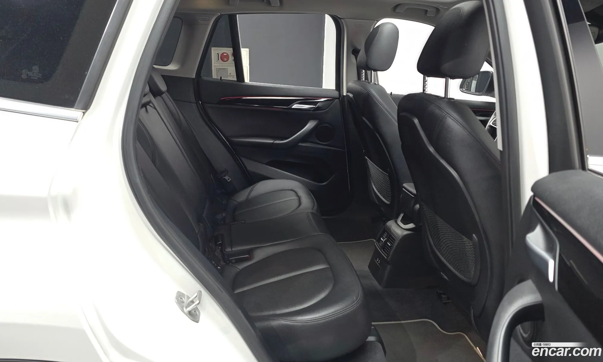 BMW X1 2022 WBA11DG09N5V29761 — 32
