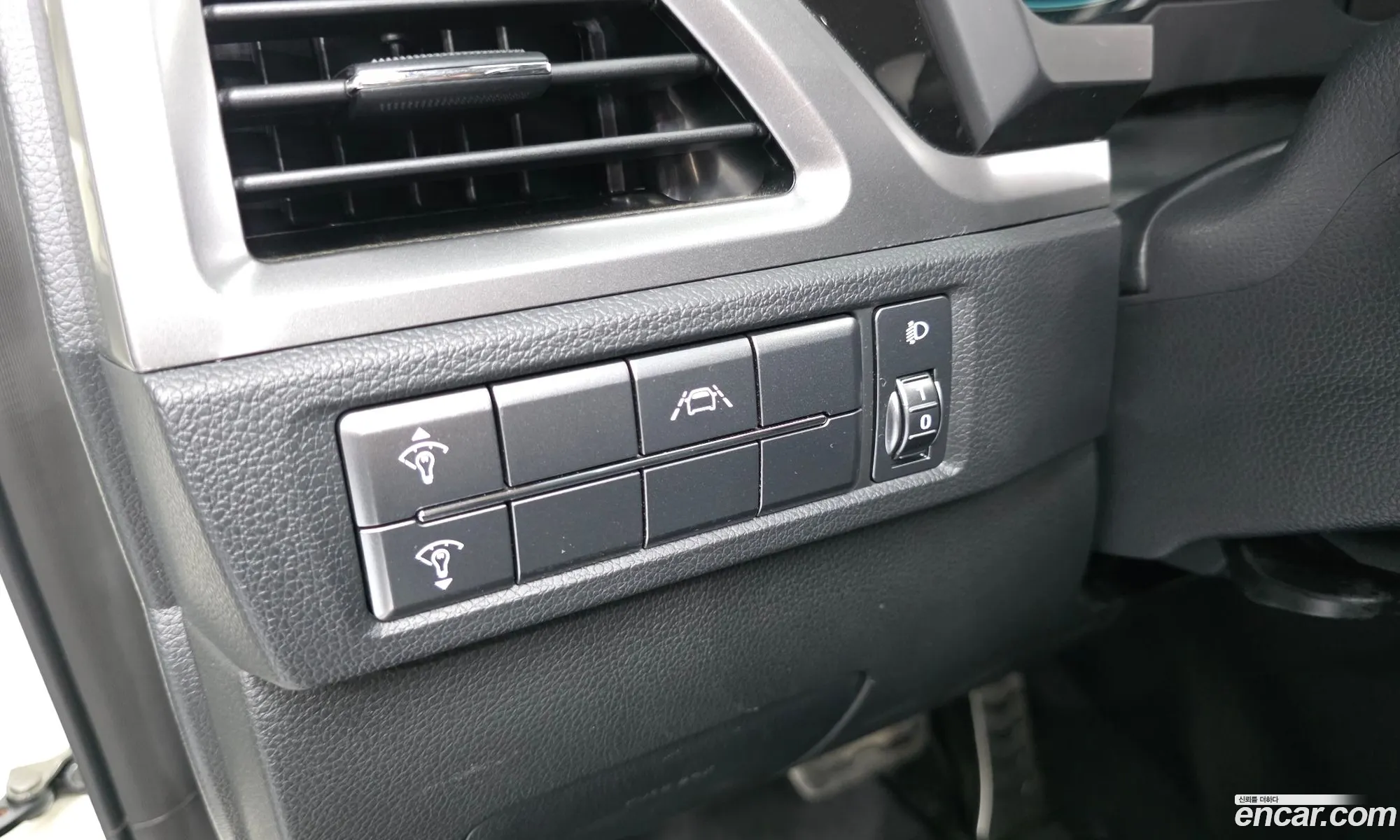 KG Mobility (SsangYong) Beautiful Korando 2020 — 16