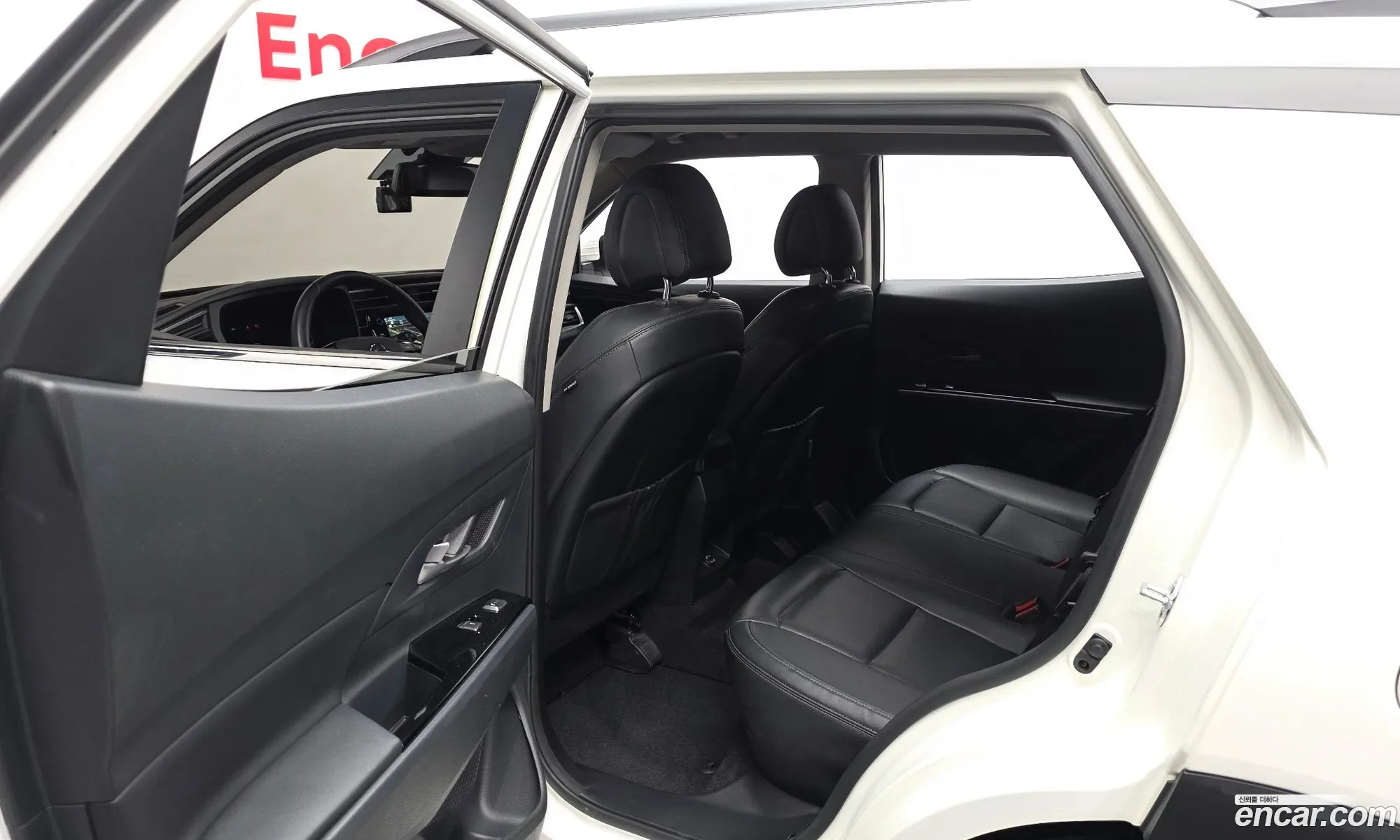 KG Mobility (SsangYong) Beautiful Korando 2020 — 17