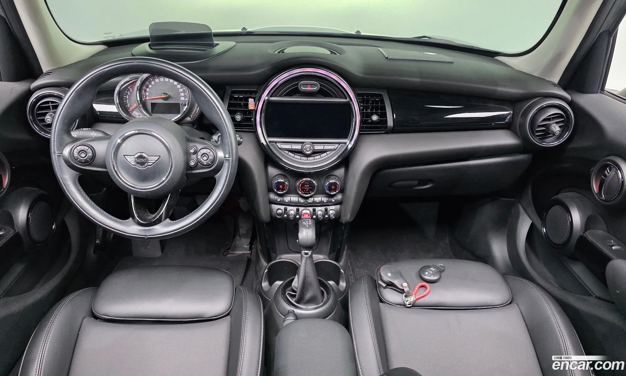 Mini Cooper 2017 WMWXU1104J2H04036 — 14