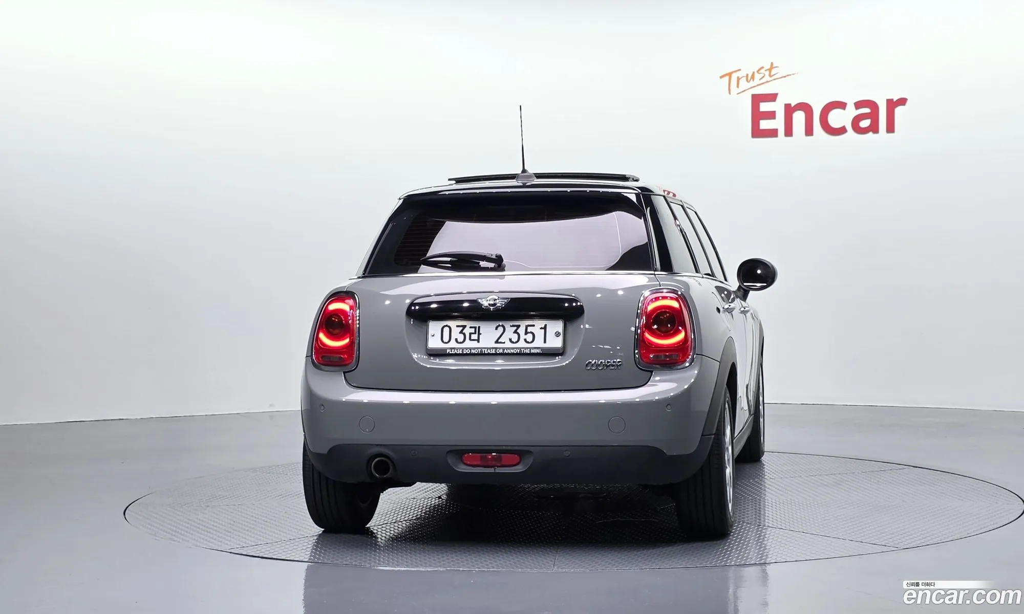 Mini Cooper 2017 WMWXU1104J2H04036 — 8