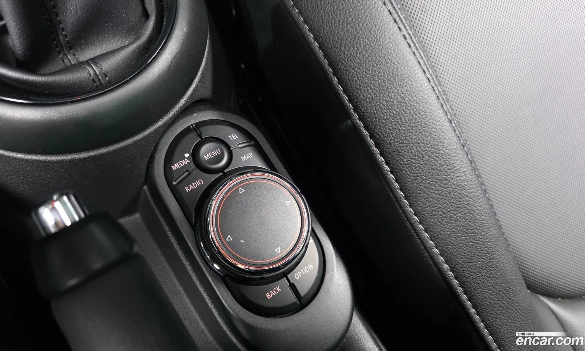 Mini Cooper 2017 WMWXU1104J2H04036 — 28