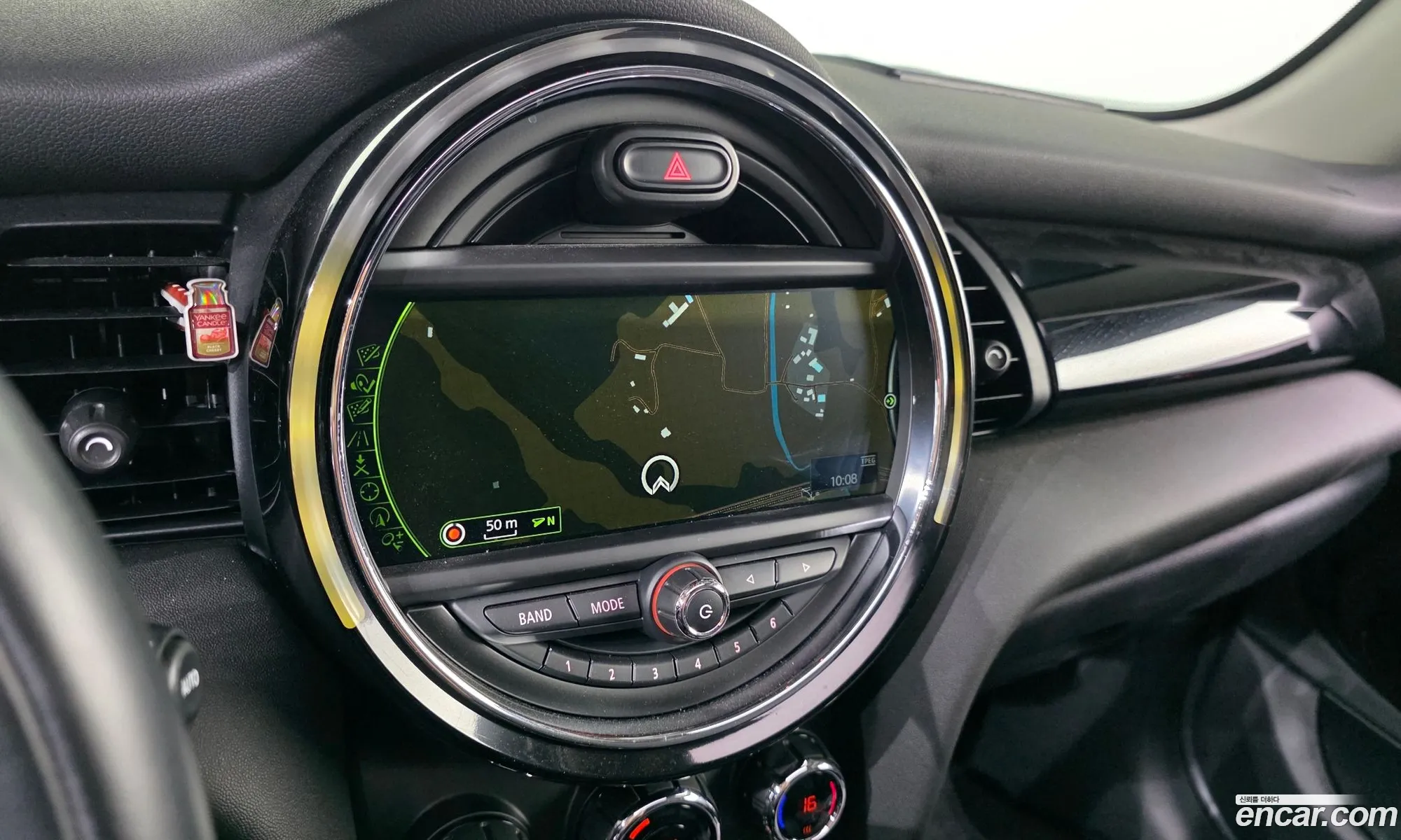 Mini Cooper 2017 WMWXU1104J2H04036 — 31